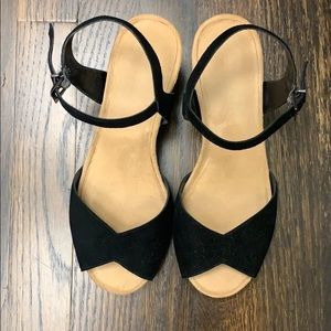 Aerosoles black suede and cork wedges
